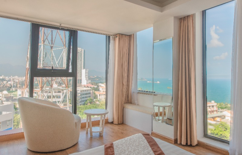 Senior Deluxe Sea View